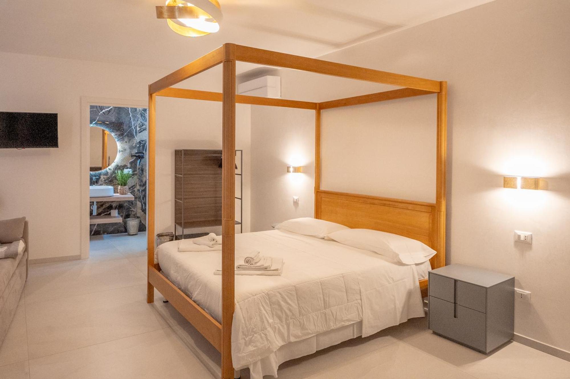 Murieri Rooms Otranto Bagian luar foto