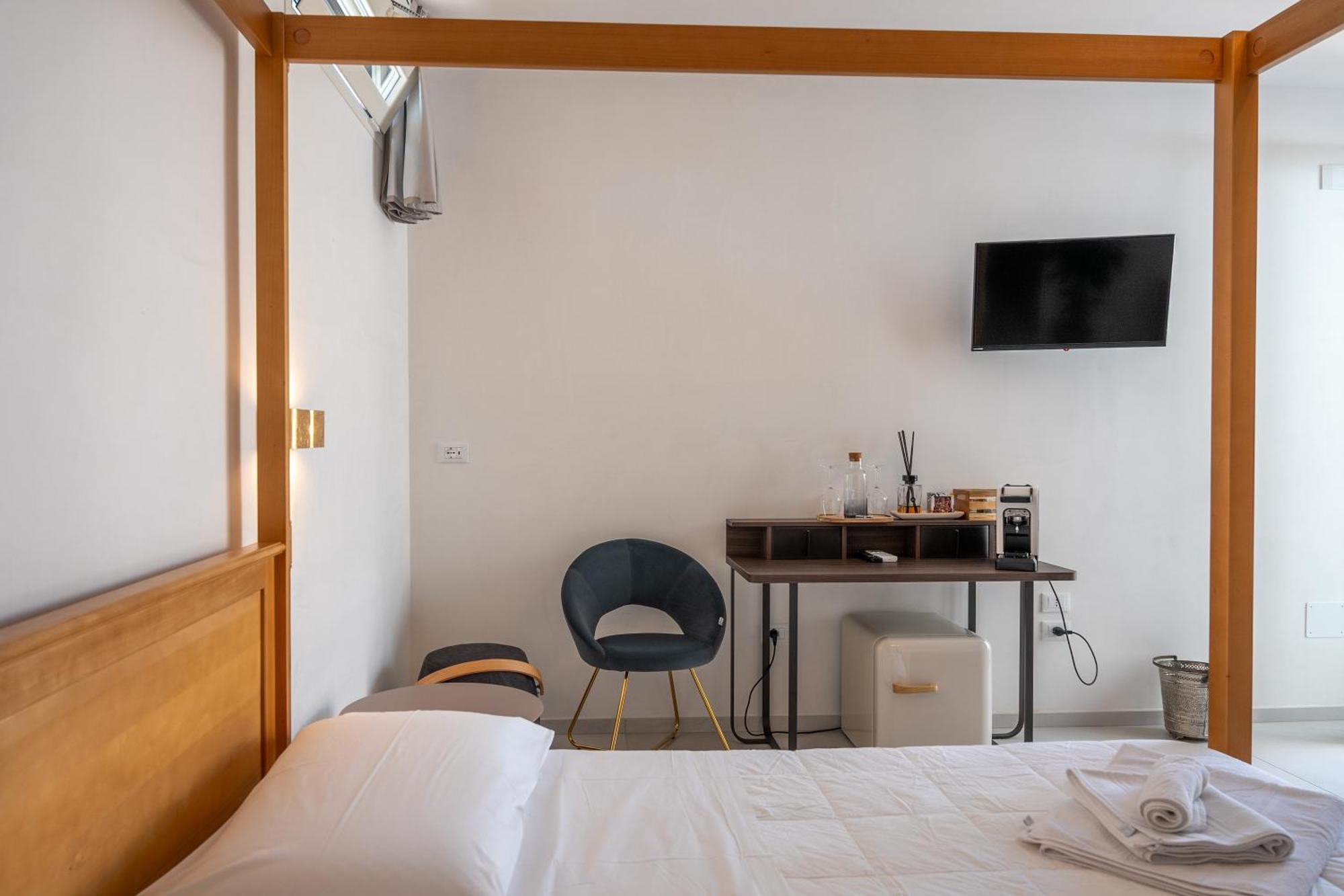 Murieri Rooms Otranto Bagian luar foto