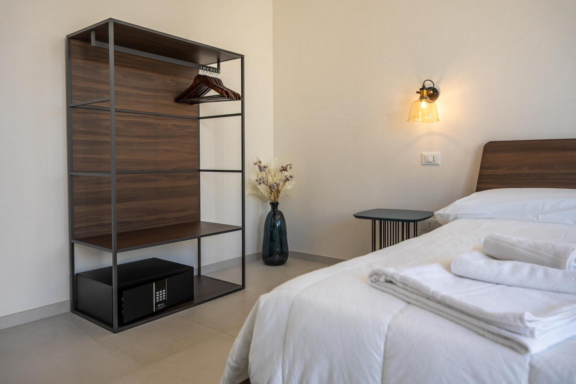 Murieri Rooms Otranto Bagian luar foto